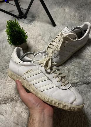 Adidas gazelle шкіряні кросівки білі розмір 40 стан 9/10