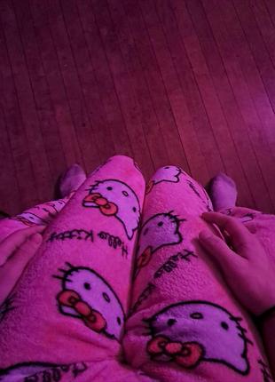 Женские тёплые штаны hello kitty | пижамные розовые, чёрные и белые | идеальны для дома и отдыха