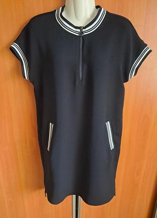 Класна сукня zara