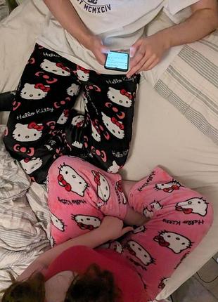 Теплые пижамные брюки hello kitty | женские розовые, черные, белые | комфорт и мыло в одном