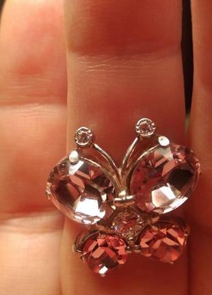 Перстень с розовым камнем размер 18,5 -19
