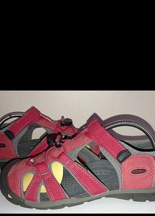 Брендовые легкие босоножки keen