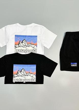 Футболка белая + футболка черная + шорты patagonia