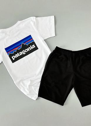Футболка біла + шорти patagonia