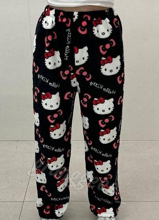 Тёплые штаны hello kitty — уютный must-have сезона