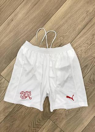 Шорти puma