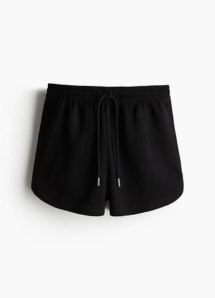 Шорти від h&m.