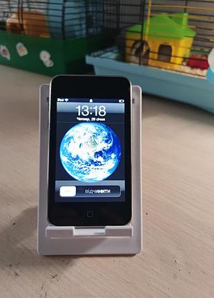 Продам ipod 3 8gb 4