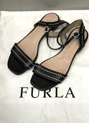 Босоніжки furla