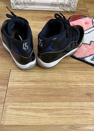 Кросівки jordan 4