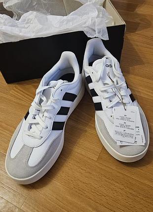 Оригінальні чоловічі кросівки adidas