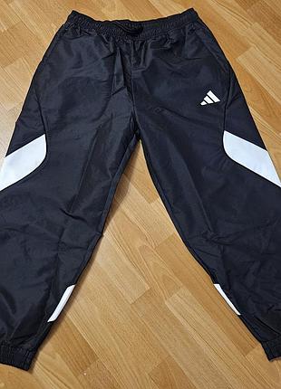 Оригинальные черные спортивные штаны adidas