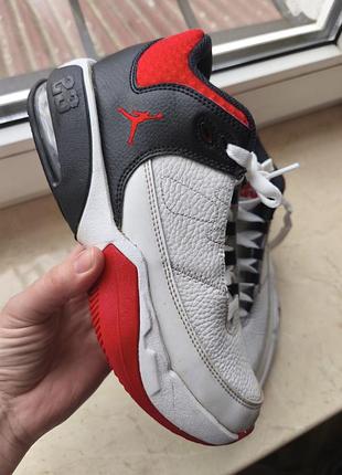 Кожаные кроссовки nike jordan