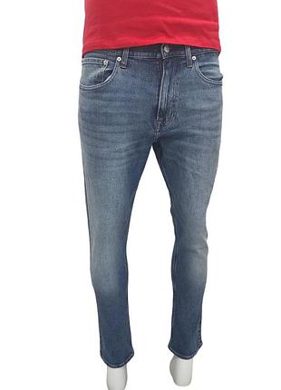 Чоловічі джинси calvin klein ckj 056 athletic taper, завужені, синій, розмір 32х30