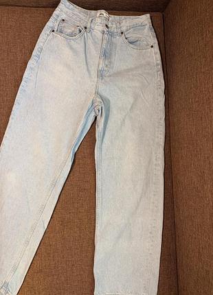 Жіночі джинси zara mom / straight (світло-блакитні, висока посадка) розмір 36