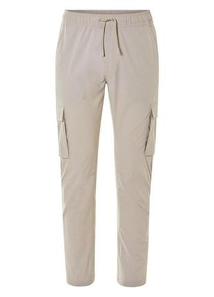 Штани regular fit водовідштовхуючі для чоловіка livergy bionic-finish® eco 473059 l бежевий