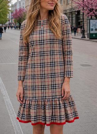 Сукня у клітинку burberry з червоною спідницею
