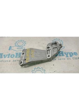 Кронштейн генератора jeep cherokee kl 14-2.4