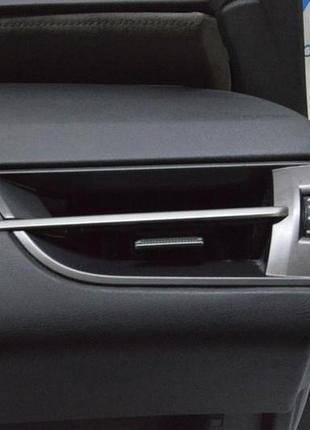 Дефлектор воздуховода правый lexus rx 350/350h/500h 23- черн