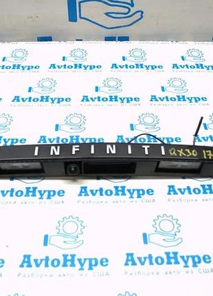 Молдинг дверцята багажника над номером infiniti qx30 17- (03)