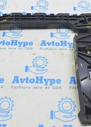 Крепление заднего бампера на крыле правое audi a4 b9 17- (02) трещины