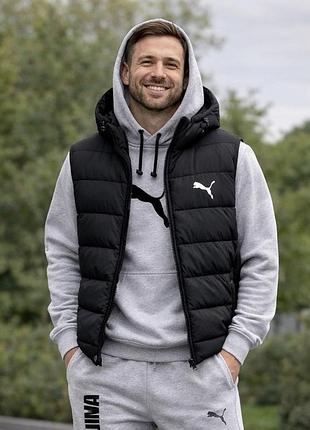 Чорна жилетка puma весна-осінь чоловіча, демісезон спортивна безрукавка пума чорна з капюшоном