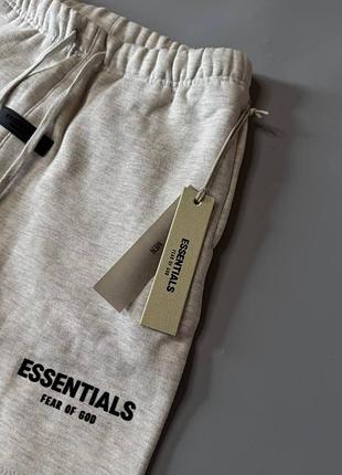 Шорти essentials 2
