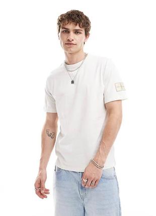 Мужская футболка с логотипом calvin klein jeans молочный (ckj slv badge tee ivory lav25 (l))