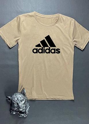 Чоловіча футболка adidas r9 s