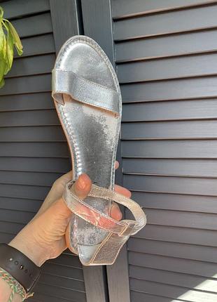 Сандали женские