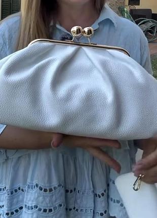 Біла шкіряна сумка «поцілунок», сумка з застібкою поцілунок
