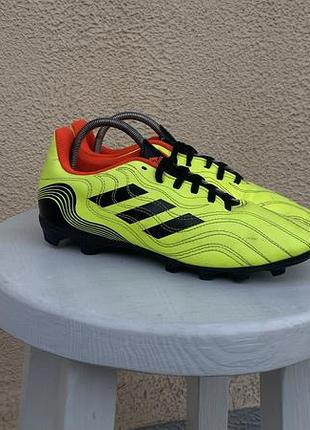 Adidas дитячі футбольні бутси жовто зелені оригінал 38 розмір