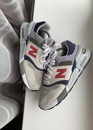 Кросівки new balance