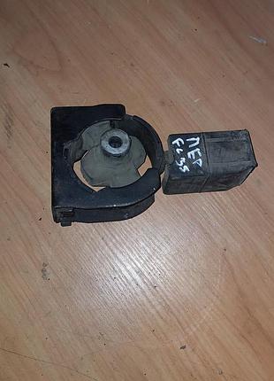 Подушка двигуна передня geely fc (1064000003)
