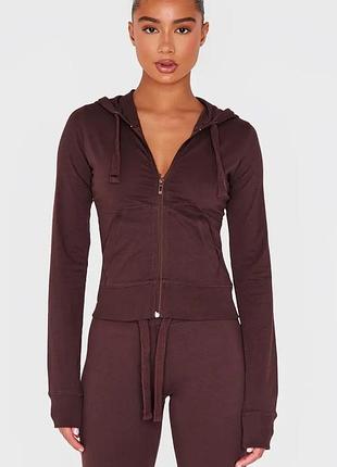 Кофта зіп коричнева з капюшоном plt prettylittlething