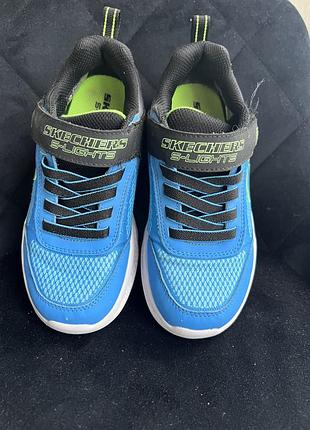 Кросівки sketchers