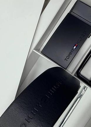 Набор кожаный мужской ремень и 2 пряжки ремень томма черный матовый