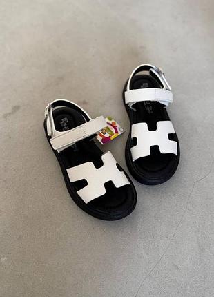 Босоножки 184, р.30,32,35,37, белый/черный