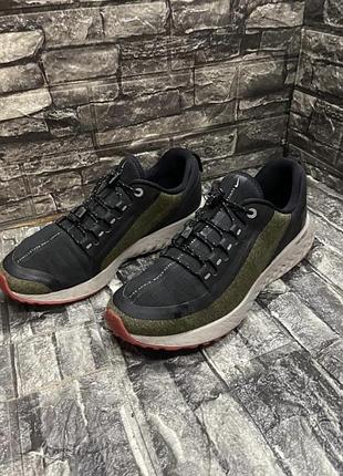 Класні кросівки nike react 5