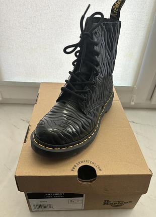 1460 pascal zebra emboss leather lace up boots 2