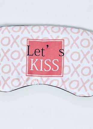 Маска для сна let is kiss