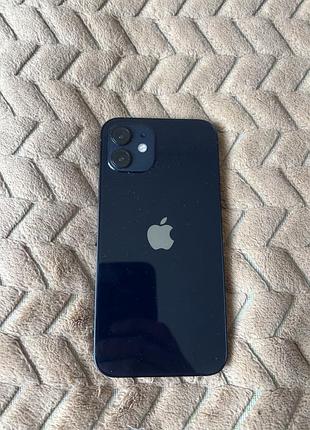 Iphone 12/64 gb в красивом состоянии