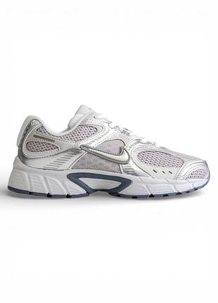Женские белые кроссовки nike v5 rnr white silver grey х раннер 41