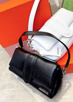 Сумка jacquemus с ремешком