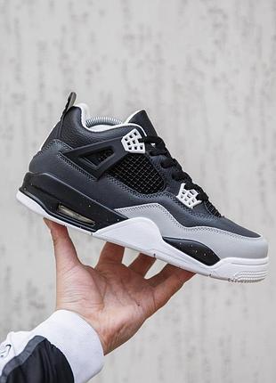 Чоловічі кросівки nike air jordan retro 4 чорні для чоловіків зручні шкіра