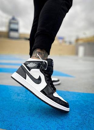 Кроссовки nike air jordan 1 high для мужчин кожа черно-белые удобные 42