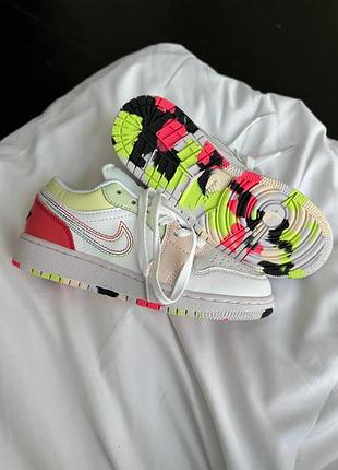 Жіночі кросівки nike air jordan low біло-сірі шкіряні стильні зручні для жінок найк джордан 37