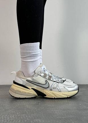 Женские кроссовки nike runtekk summit, модные и практичные кроссы найк 38