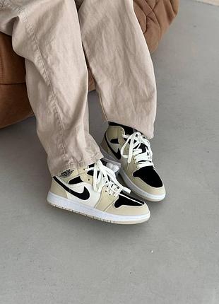 Женские кроссовки nike jordan 1 high бежевые, комфорт и стиль в каждом шаге найк джордан