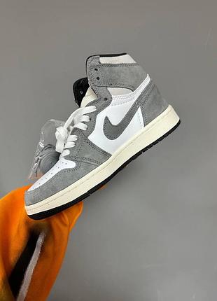 Кожаные женские кроссовки nike air jordan 1 high grey, топовые найк